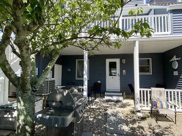 10 SE Central Ave APT 6, Seaside Park, NJ 08752