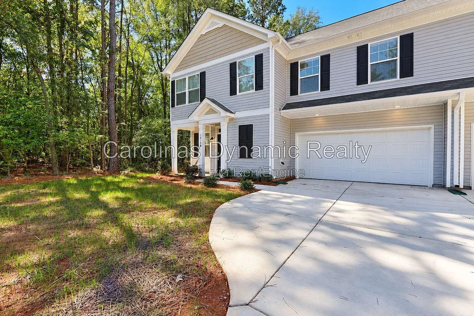 4 bed, 2.5 bath, 1738 sqft, $2,200 — Photo 2