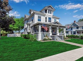 88 S Main St, Lyndonville, NY 14098
