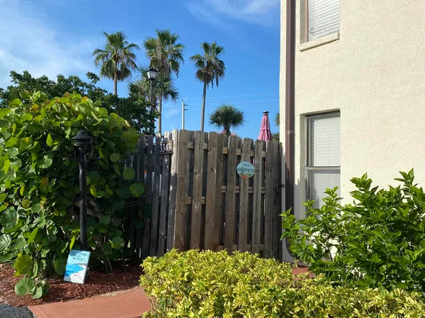 3343 Sandy Reef Ct, Melbourne Beach, FL 32951