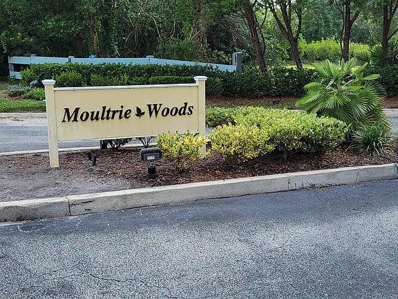 2nd image of 5 Moultrie Creek Cir
