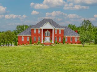 2025 Grandview Dr, Greenbrier, TN 37073