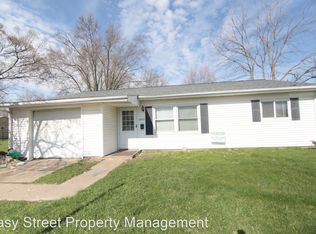 3852 Marquette St, Davenport, IA 52806
