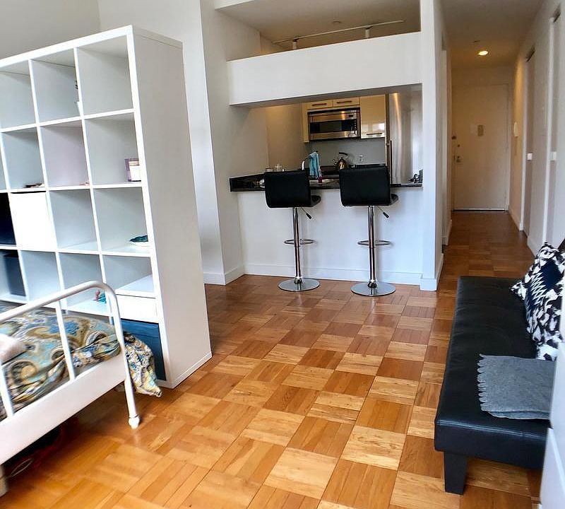 1st image of 20 Exchange Pl APT 2407