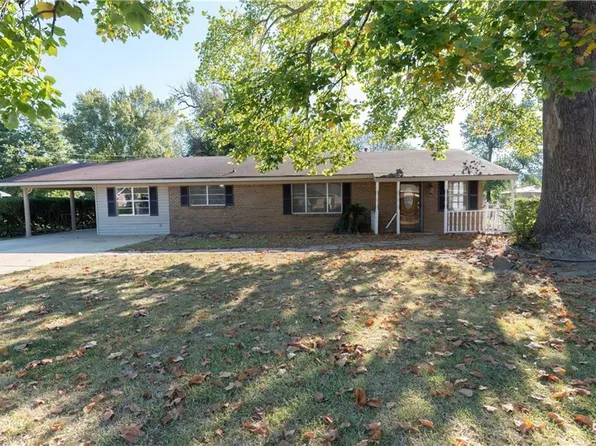 321 Pearl St, Natchitoches, LA 71457