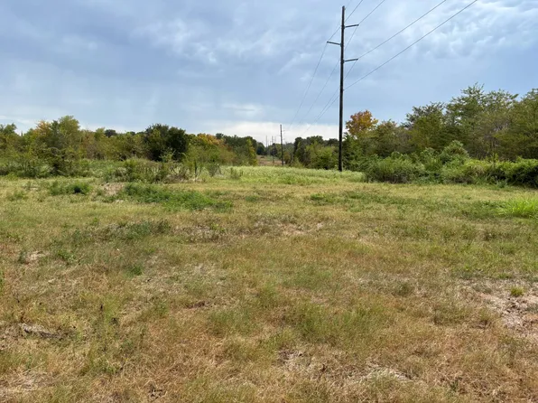 290 Robins Egg Ln, Valliant, OK 74764