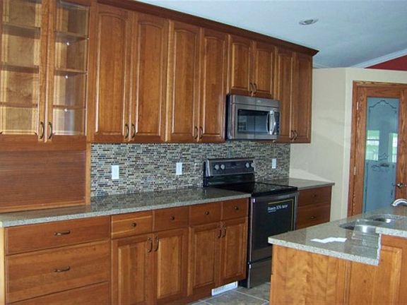 4th image of 7961 County Road 15 W