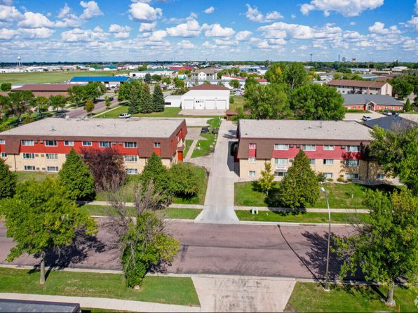 Silver Leaf - South Fargo | 2526 15th St S, Fargo, ND