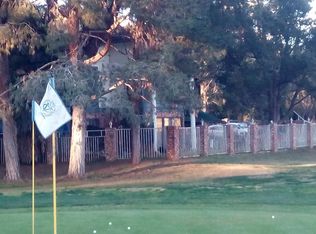 4840 Somerset Dr, Riverside, CA 92507