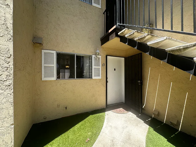 8850 Olive Ln #13 — Photo 12