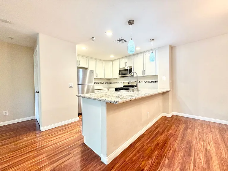 31371 Taylor Ln — Photo 9