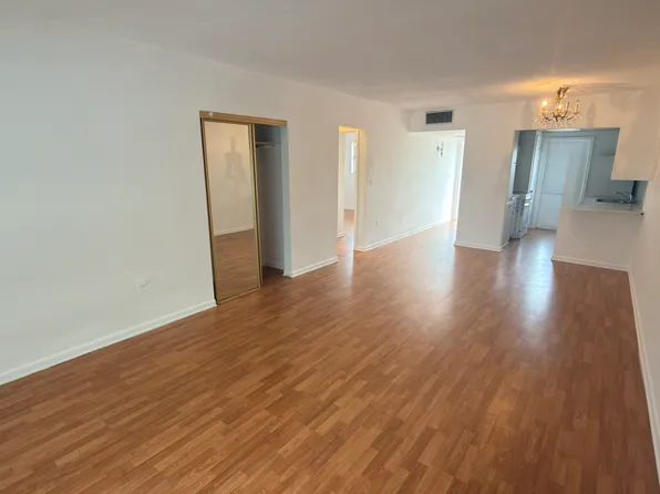 19000 NE 3rd Ct APT 418, Miami, FL 33179