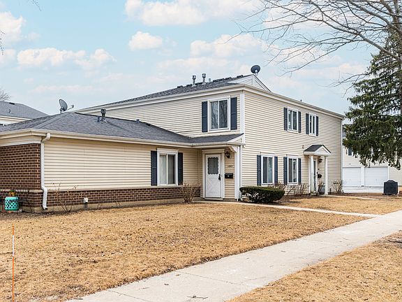2nd image of 1003 Cove Dr #133-C