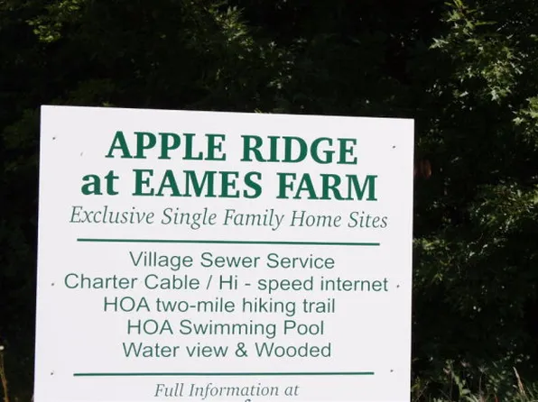 4478 Granny Smith Ct, Egg Harbor, WI 54209