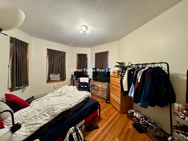 47 Orkney Rd #2A — Photo 7