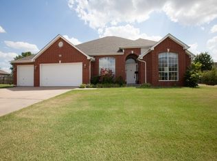 4213 W Memphis St, Broken Arrow, OK 74012