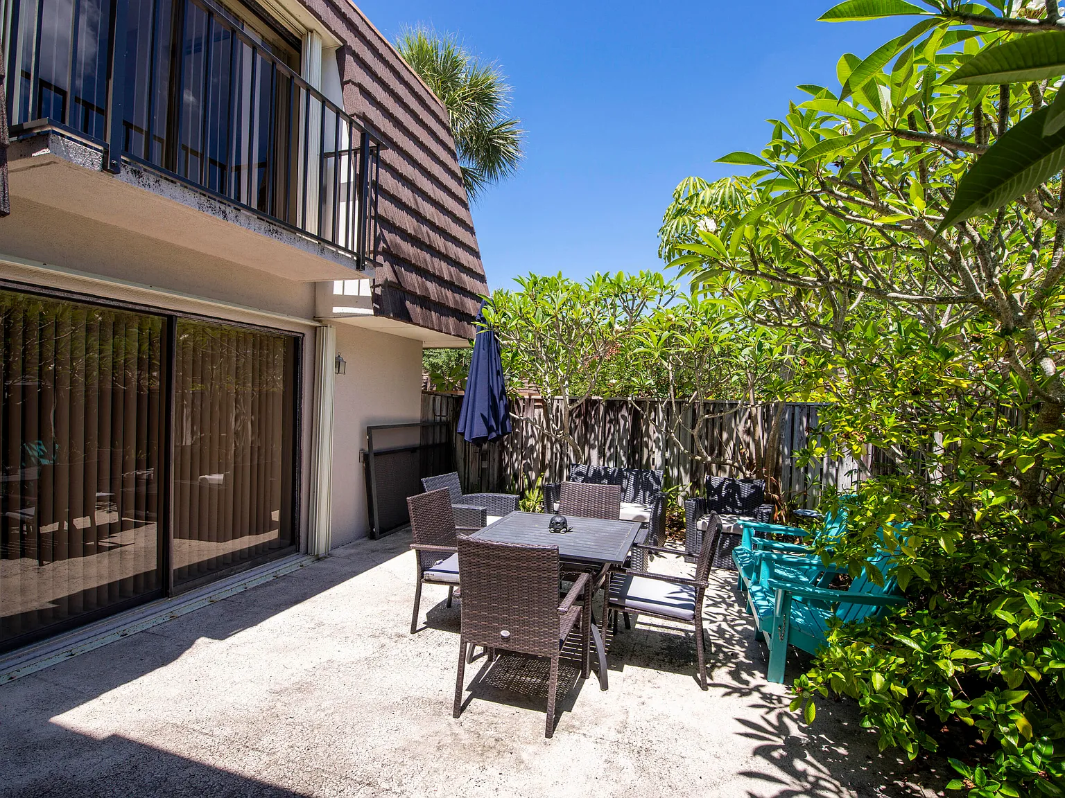 2 bed, 2.5 bath, 1188 sqft, $5,000 — Photo 4