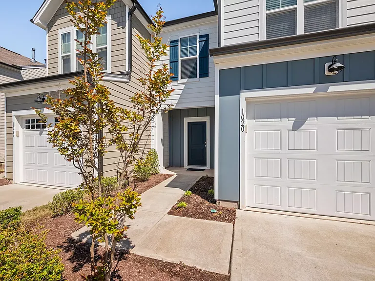 1020 Sycaten St — Photo 3