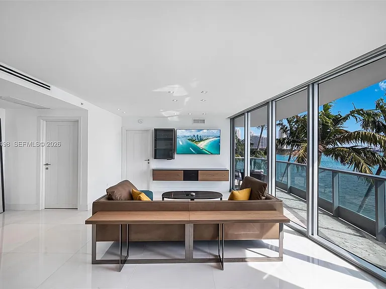 1331 Brickell Bay Dr #33 — Photo 3