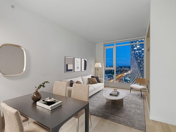 3rd image of 1351 Continental St #2508