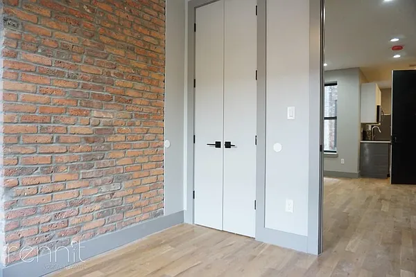 Rented by Rennit Inc. | media 36