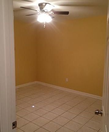 5th image of 7833 Gwen St