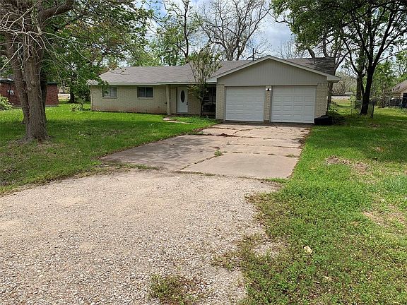 3rd image of 238 Sleepy Hollow Dr