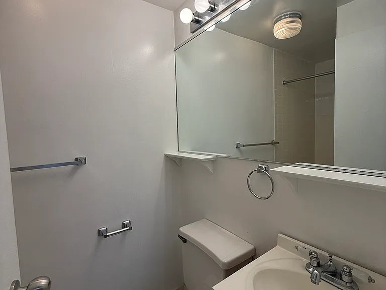 5 W 16th St #6 — Photo 5
