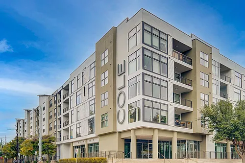 Cole Apartments Photo 1