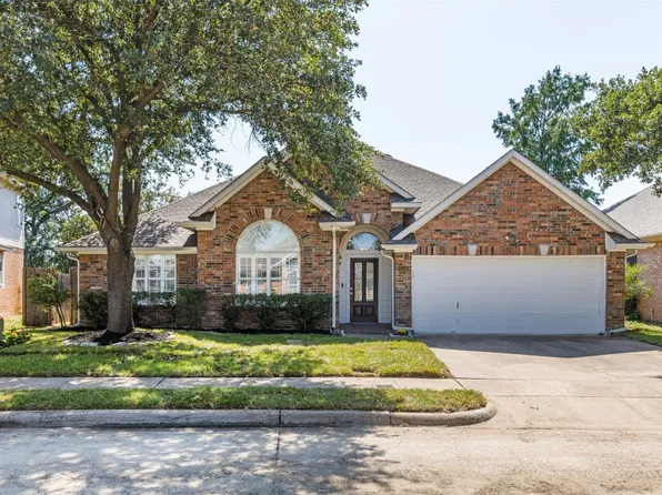 3114 Waterside Dr, Arlington, TX 76012