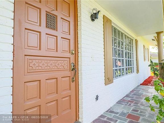 3rd image of 11430 NW 37th St