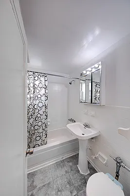 Sold by Compass | media 8