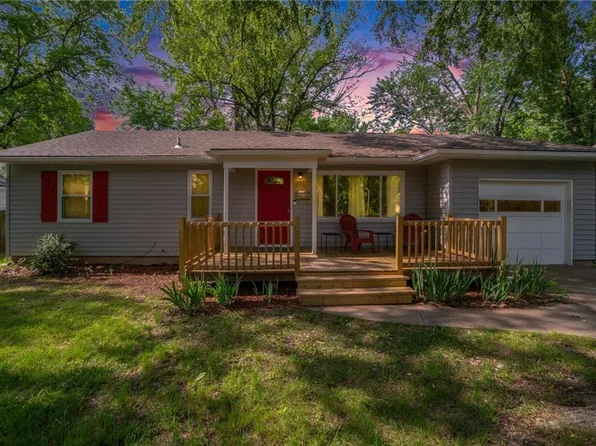 4307 E 113th Ter, Kansas City, MO 64137