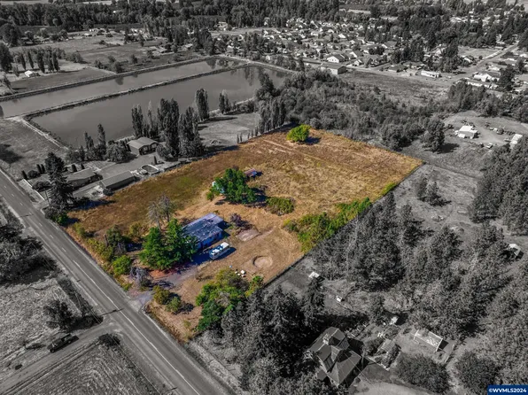 38918 Gilkey Rd, Scio, OR 97374