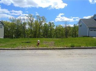 57 Walnut Ln, Middletown, NY 10940