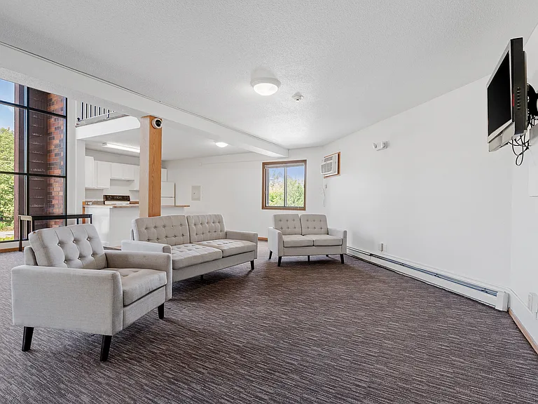 The Landing Apartments — Photo 21