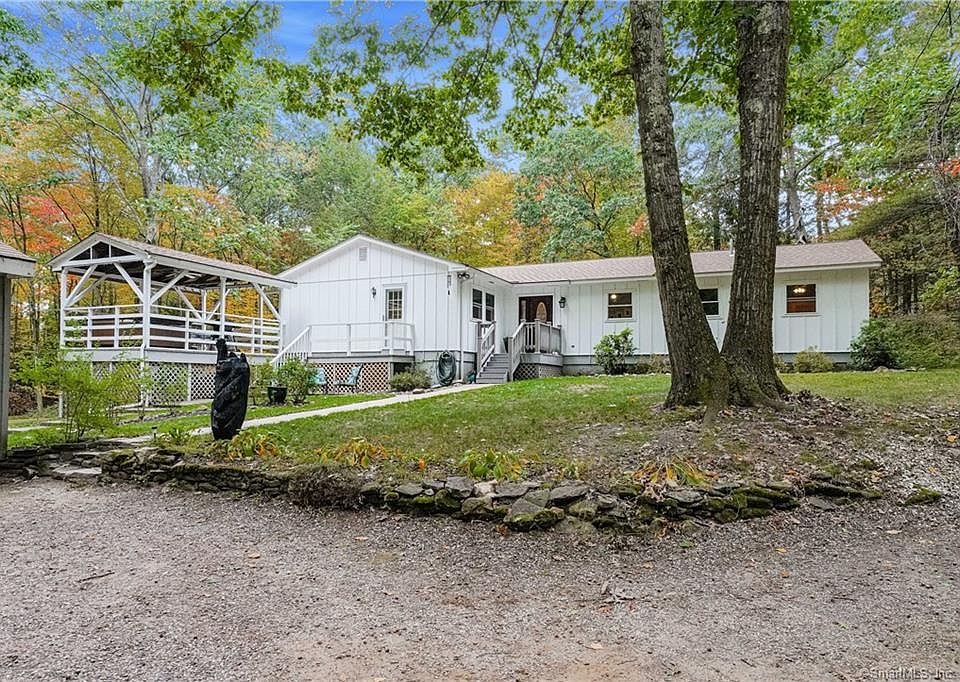373 Locust Road