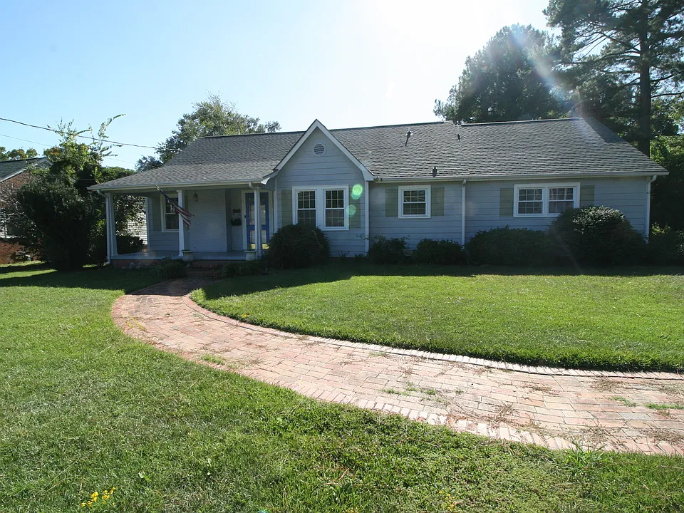 2515 Fort Bragg Rd