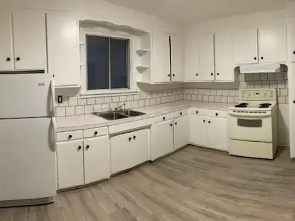 499 Young St #1A, Winnipeg, MB R3B 2S7