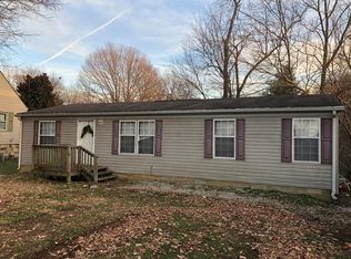 114 N 10th St, Cave City, KY 42127