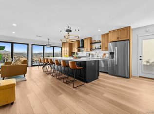 4505 La Cuenta Dr, San Diego, CA 92124