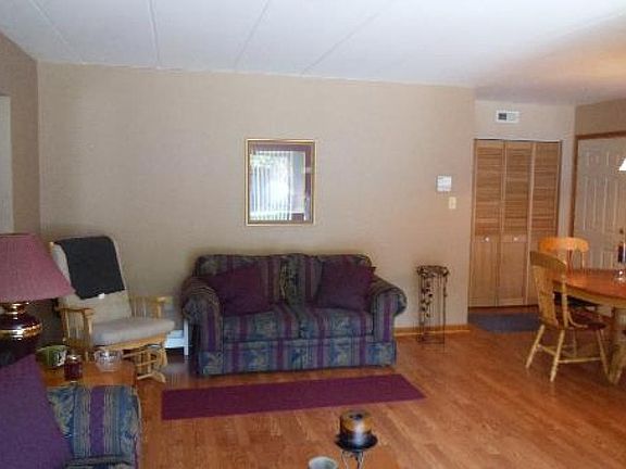 3rd image of 4932 Circle Ct APT 503