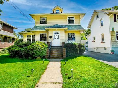 569 River Rd, Teaneck, NJ, 07666
