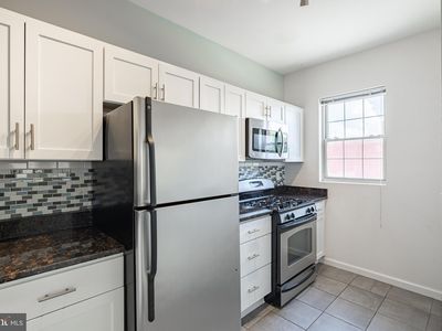 422 Butternut St NW APT 111, Washington, DC, 20012