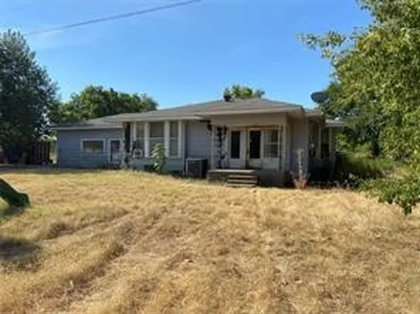 401 S Gardner St, Whitewright, TX 75491