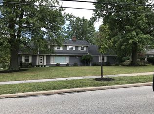 22701 Halburton Rd, Beachwood, OH 44122