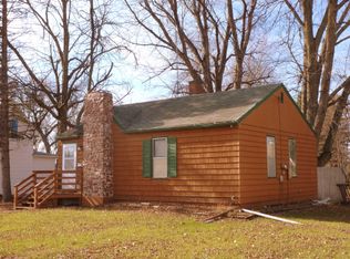 660 Prospect Ave, Windom, MN 56101