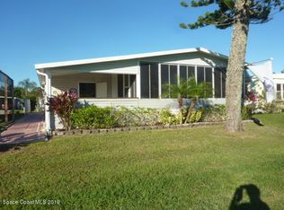 1025 Royal Palm Dr, Barefoot Bay, FL 32976