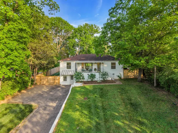 5709 Vine Ridge Dr, Nashville, TN 37205