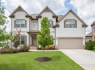 4035 Raccoon Ln, Cumming, GA 30028